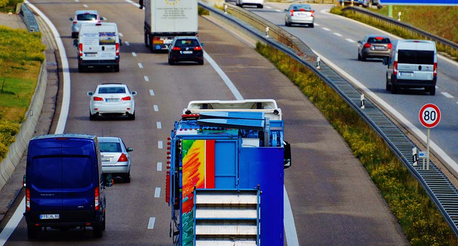 Avec le cabinet Marron & Associés, assurez votre flotte automobile